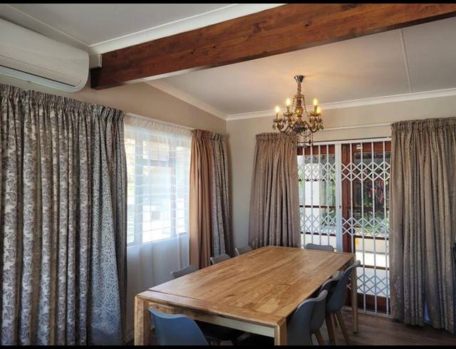 5 BEDROOM HOUSE FOR SALE IN MARGATE BEACH